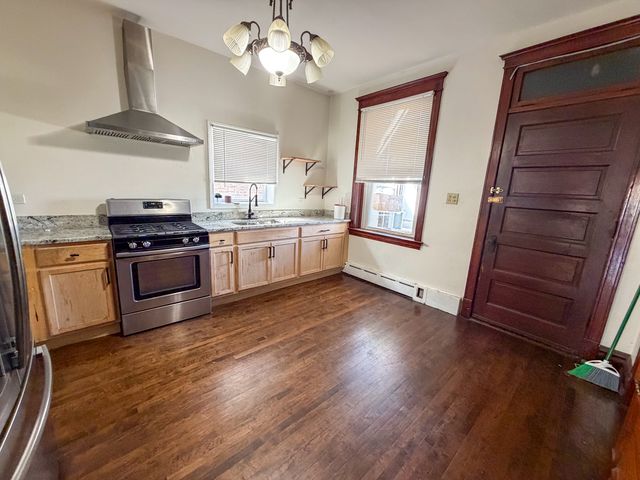 1922 S 57TH Court, Cicero, IL 60804