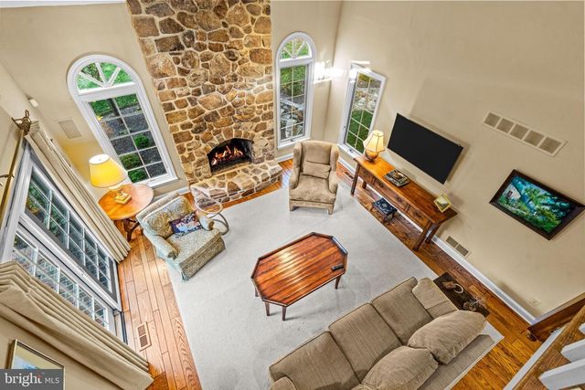 287 STONEGATE DR, Devon, PA 19333