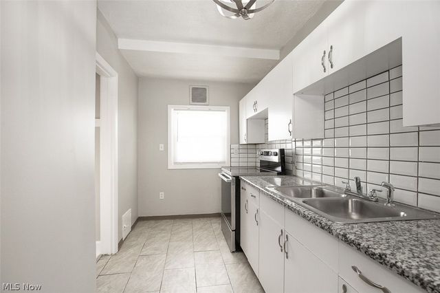1539 Maplegrove Road, South Euclid, OH 44121