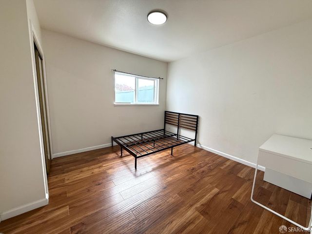 737 London Street, San Francisco, CA 94112