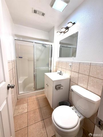 737 London Street, San Francisco, CA 94112