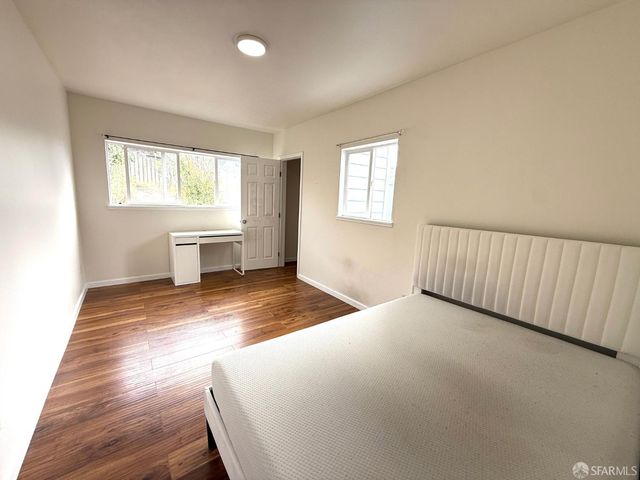 737 London Street, San Francisco, CA 94112