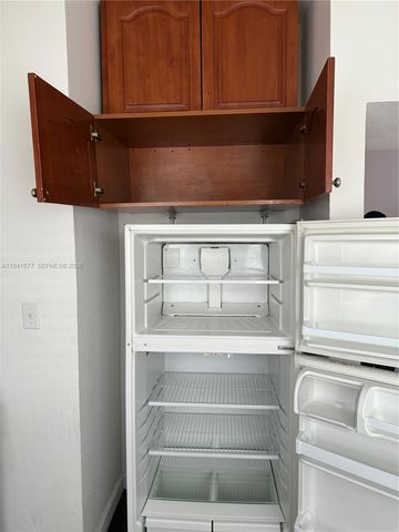 7611 Harding Ave 7, Miami Beach, FL 33141