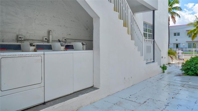 7611 Harding Ave 7, Miami Beach, FL 33141