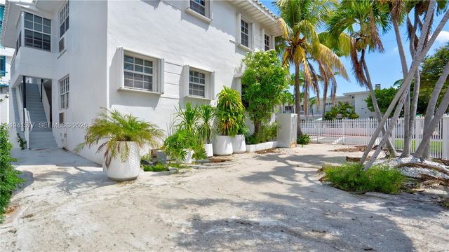 7611 Harding Ave 7, Miami Beach, FL 33141