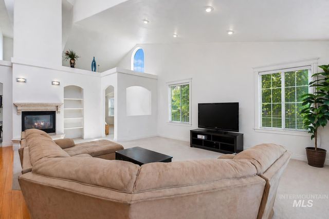 1446 Riverbend Pl, Twin Falls, ID 83301