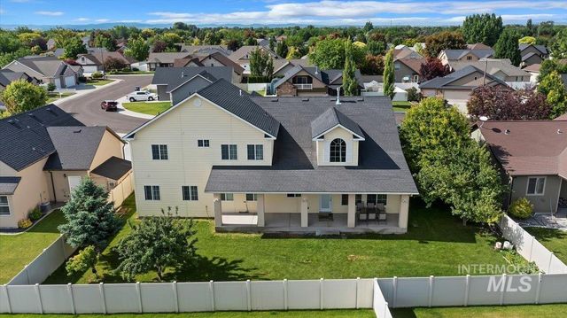 1446 Riverbend Pl, Twin Falls, ID 83301