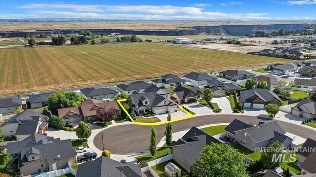 1446 Riverbend Pl, Twin Falls, ID 83301