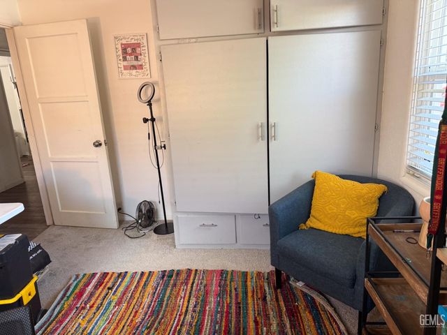 2218 Lindora Street, Bakersfield, CA 93306