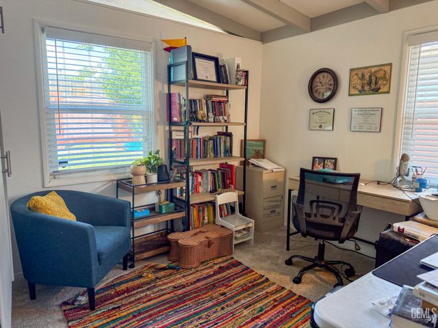 2218 Lindora Street, Bakersfield, CA 93306