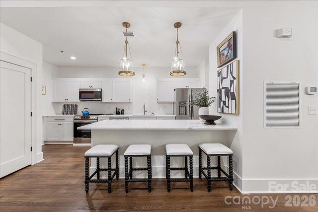 310 Arlington Avenue 217, Charlotte, NC 28203