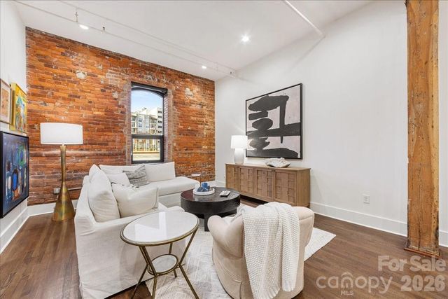 310 Arlington Avenue 217, Charlotte, NC 28203