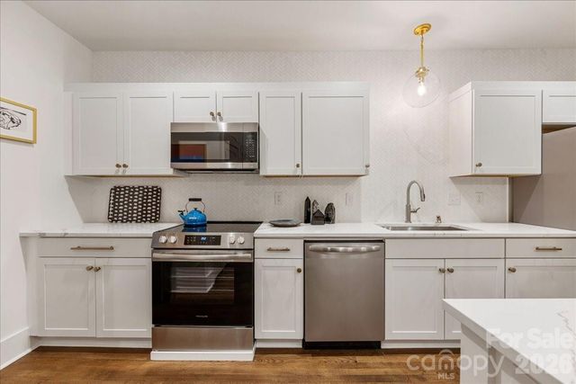 310 Arlington Avenue 217, Charlotte, NC 28203