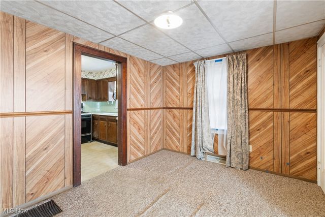 313 Southeast Avenue, Tallmadge, OH 44278