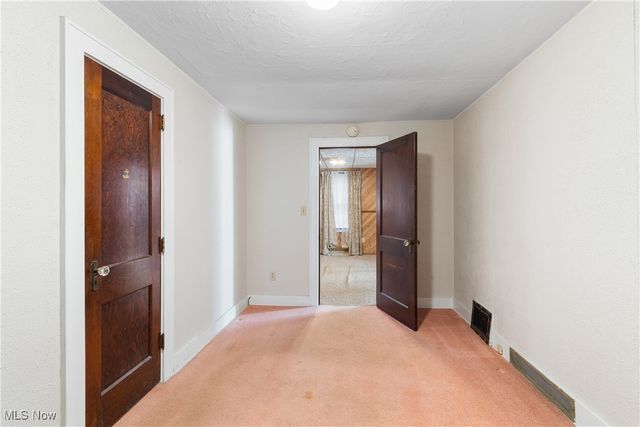 313 Southeast Avenue, Tallmadge, OH 44278