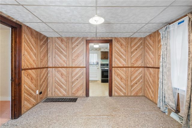 313 Southeast Avenue, Tallmadge, OH 44278