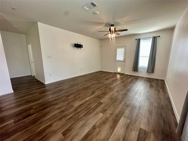 17902 Sunny Savanna Drive, Hockley, TX 77447