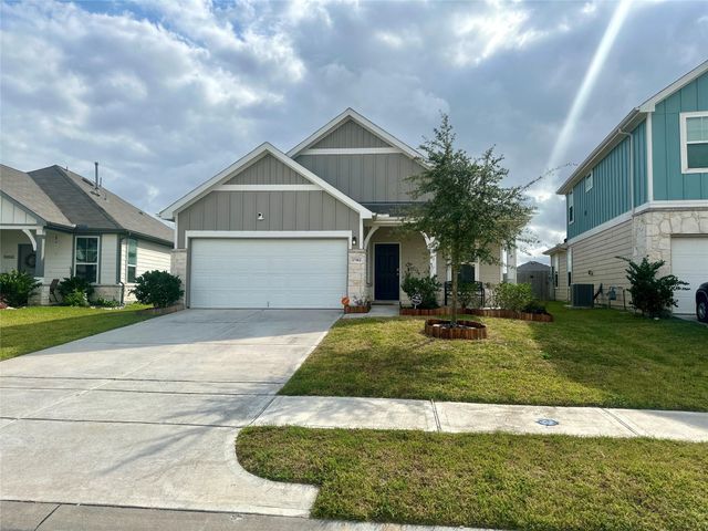 17902 Sunny Savanna Drive, Hockley, TX 77447