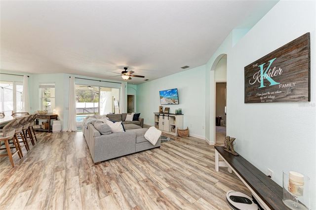 6336 GOLDEN EYE GLEN, Lakewood Ranch, FL 34202