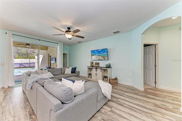 6336 GOLDEN EYE GLEN, Lakewood Ranch, FL 34202