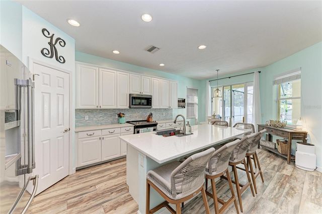 6336 GOLDEN EYE GLEN, Lakewood Ranch, FL 34202