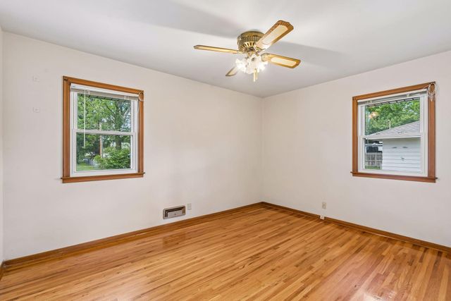 715 108th Lane NW, Coon Rapids, MN 55448