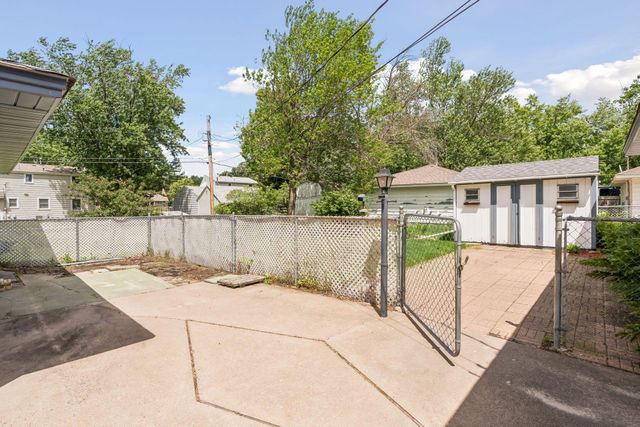715 108th Lane NW, Coon Rapids, MN 55448