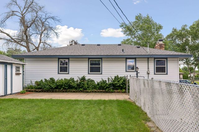 715 108th Lane NW, Coon Rapids, MN 55448