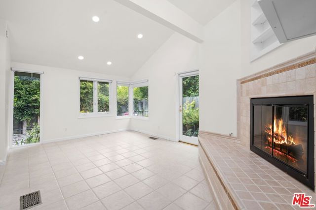 30604 Sicomoro Drive, Malibu, CA 90265