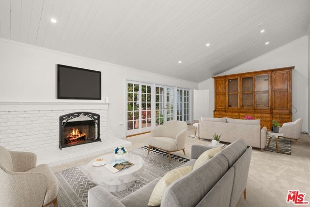 30604 Sicomoro Drive, Malibu, CA 90265