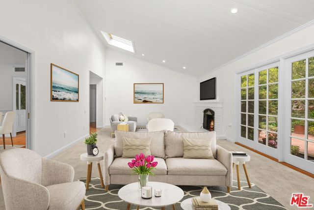 30604 Sicomoro Drive, Malibu, CA 90265