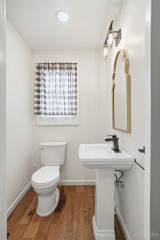 3352 Bevis Avenue, Cincinnati, OH 45207