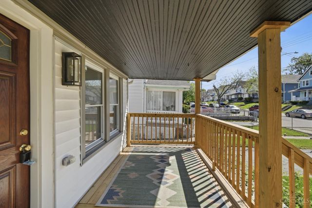 3352 Bevis Avenue, Cincinnati, OH 45207
