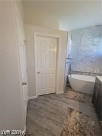 9112 Valley Of Fire Avenue, Las Vegas, NV 89129