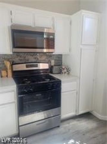 9112 Valley Of Fire Avenue, Las Vegas, NV 89129