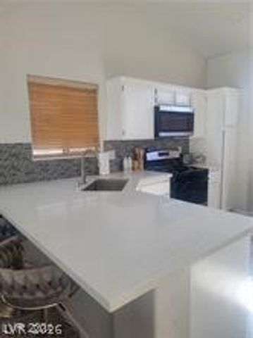 9112 Valley Of Fire Avenue, Las Vegas, NV 89129