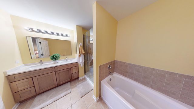 1101 Kingsley Drive 1, Romeoville, IL 60446