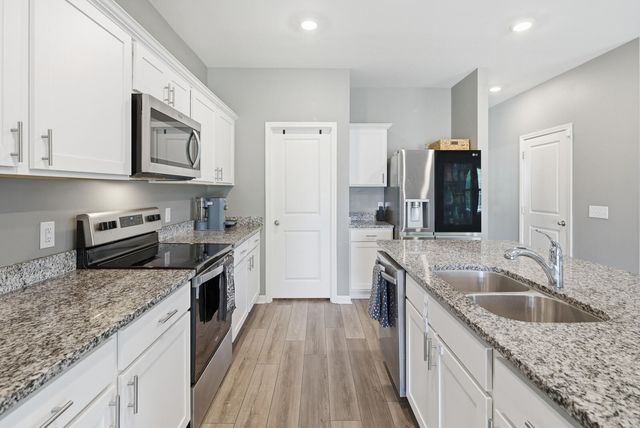 326 Sedona Drive, Summerville, SC 29486