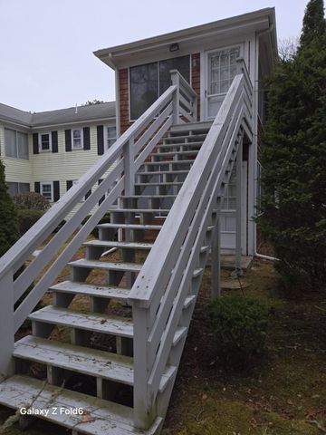 222 Buck Island Road APT 4-5, West Yarmouth, MA 02673