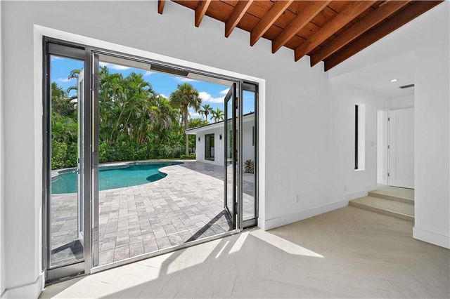 2201 Intracoastal Dr, Fort Lauderdale, FL 33305