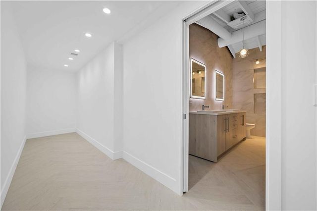 2201 Intracoastal Dr, Fort Lauderdale, FL 33305