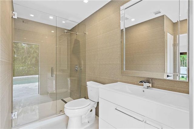 2201 Intracoastal Dr, Fort Lauderdale, FL 33305