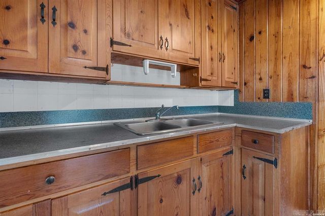 400 Summer Street, Hot Springs, AR 71913