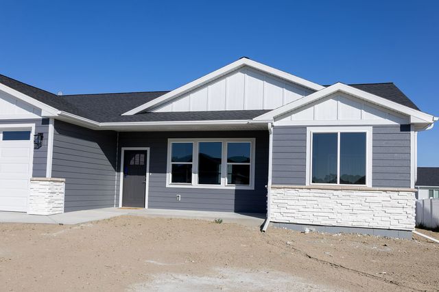 1025 Jenea Drive, Laurel, MT 59044