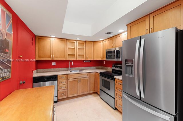 1700 NE 105th Street 214, Miami Shores, FL 33138