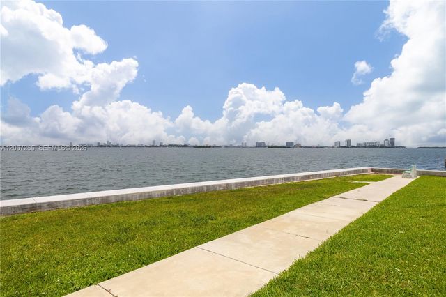 1700 NE 105th Street 214, Miami Shores, FL 33138