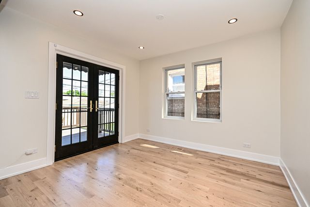6212 S Mulligan Avenue, Chicago, IL 60638