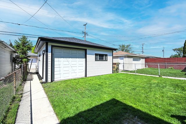 6212 S Mulligan Avenue, Chicago, IL 60638