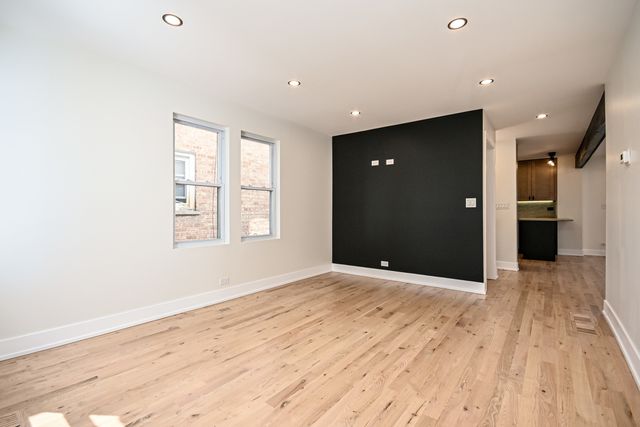 6212 S Mulligan Avenue, Chicago, IL 60638