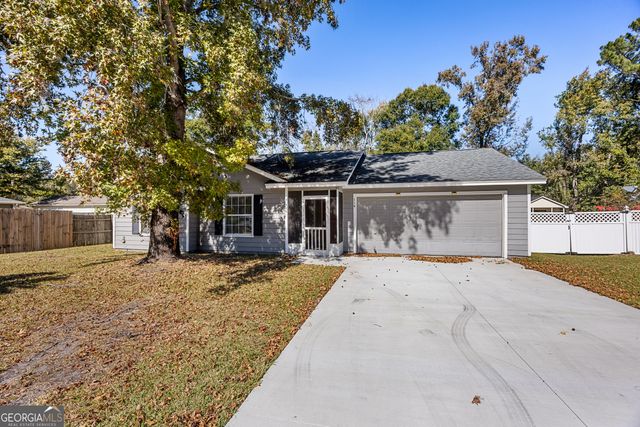 114 Colony Pines Drive, Kingsland, GA 31548
